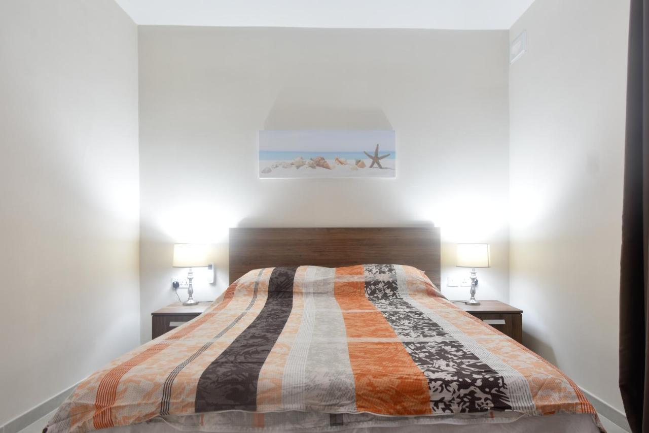 Marbella Holiday Apartments - Seafront - Wifi Marsaskala Exterior foto