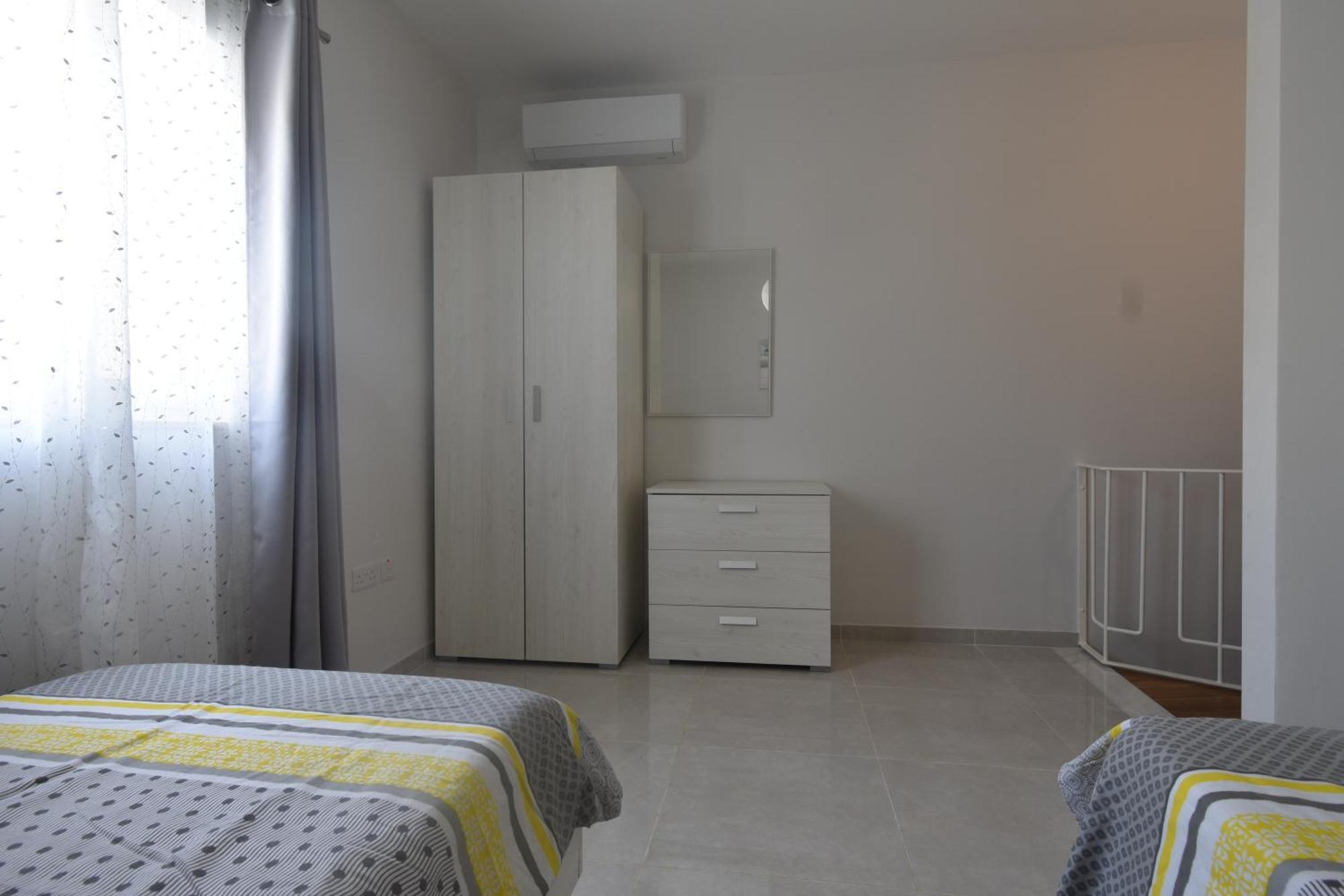 Marbella Holiday Apartments - Seafront - Wifi Marsaskala Cameră foto